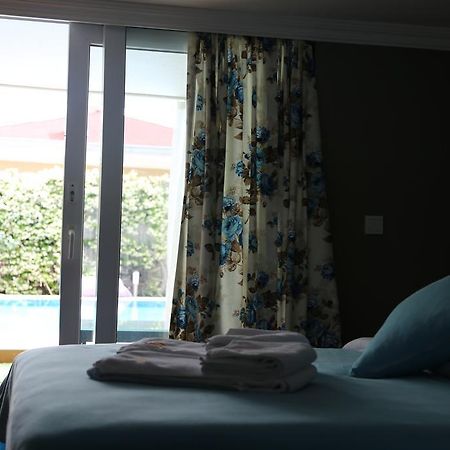 Guzelyali Hotel Ayvalik Bagian luar foto