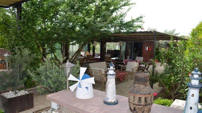 Guzelyali Hotel Ayvalik Bagian luar foto