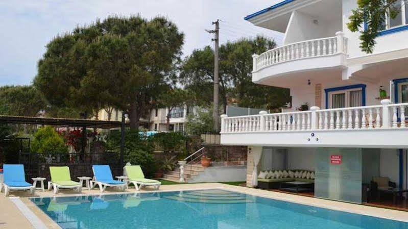 Guzelyali Hotel Ayvalik Bagian luar foto