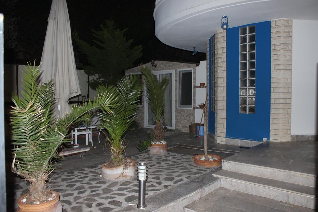 Guzelyali Hotel Ayvalik Bagian luar foto