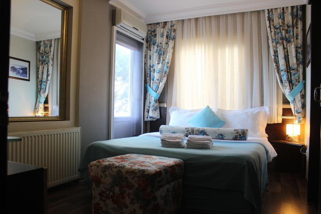 Guzelyali Hotel Ayvalik Bagian luar foto