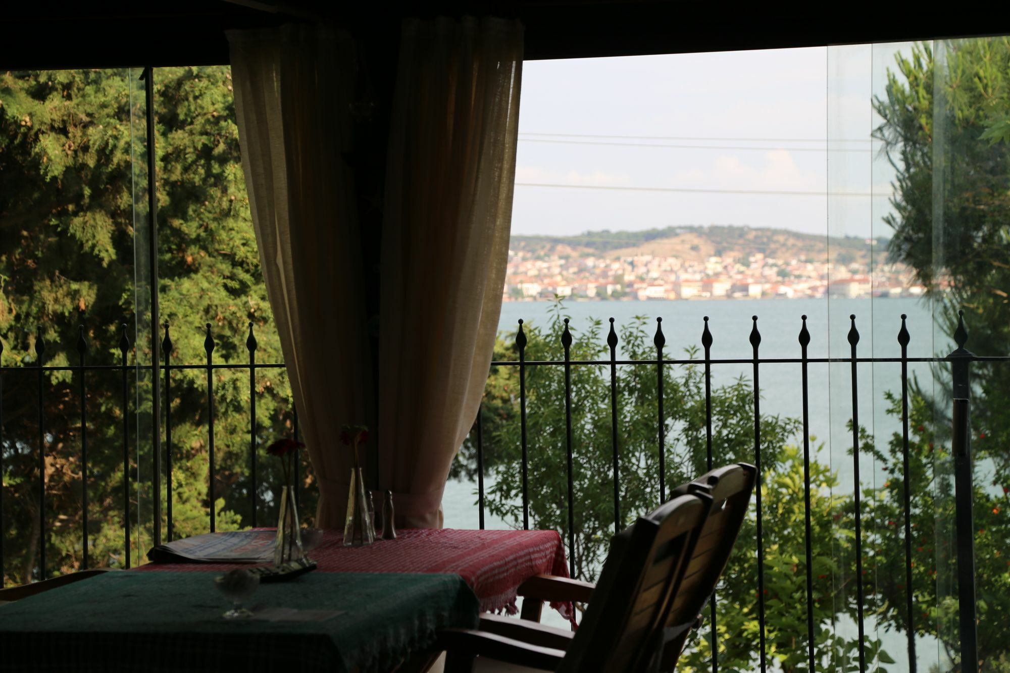 Guzelyali Hotel Ayvalik Bagian luar foto