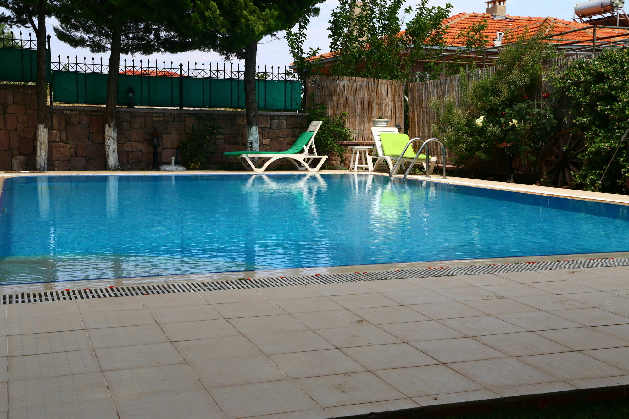 Guzelyali Hotel Ayvalik Bagian luar foto